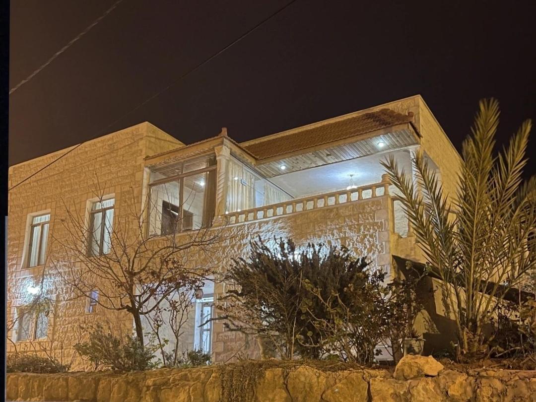 Mountains View Apartment Wadi Musa Exterior foto